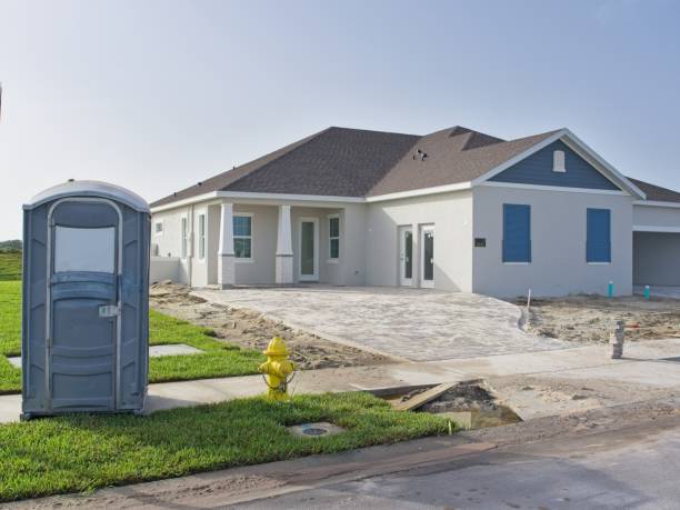 Best Porta potty delivery and setup  in Potterville, MI